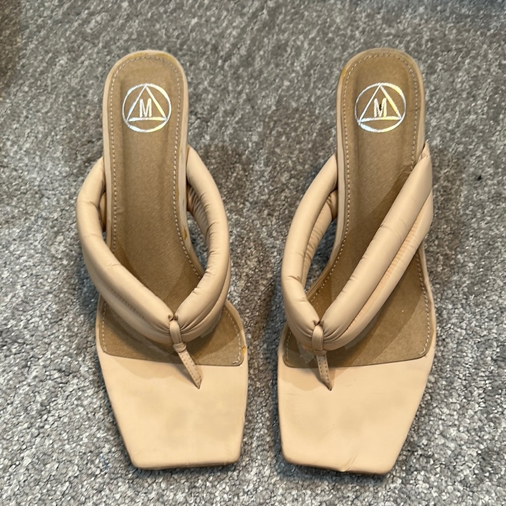 Women's Cream Sandals